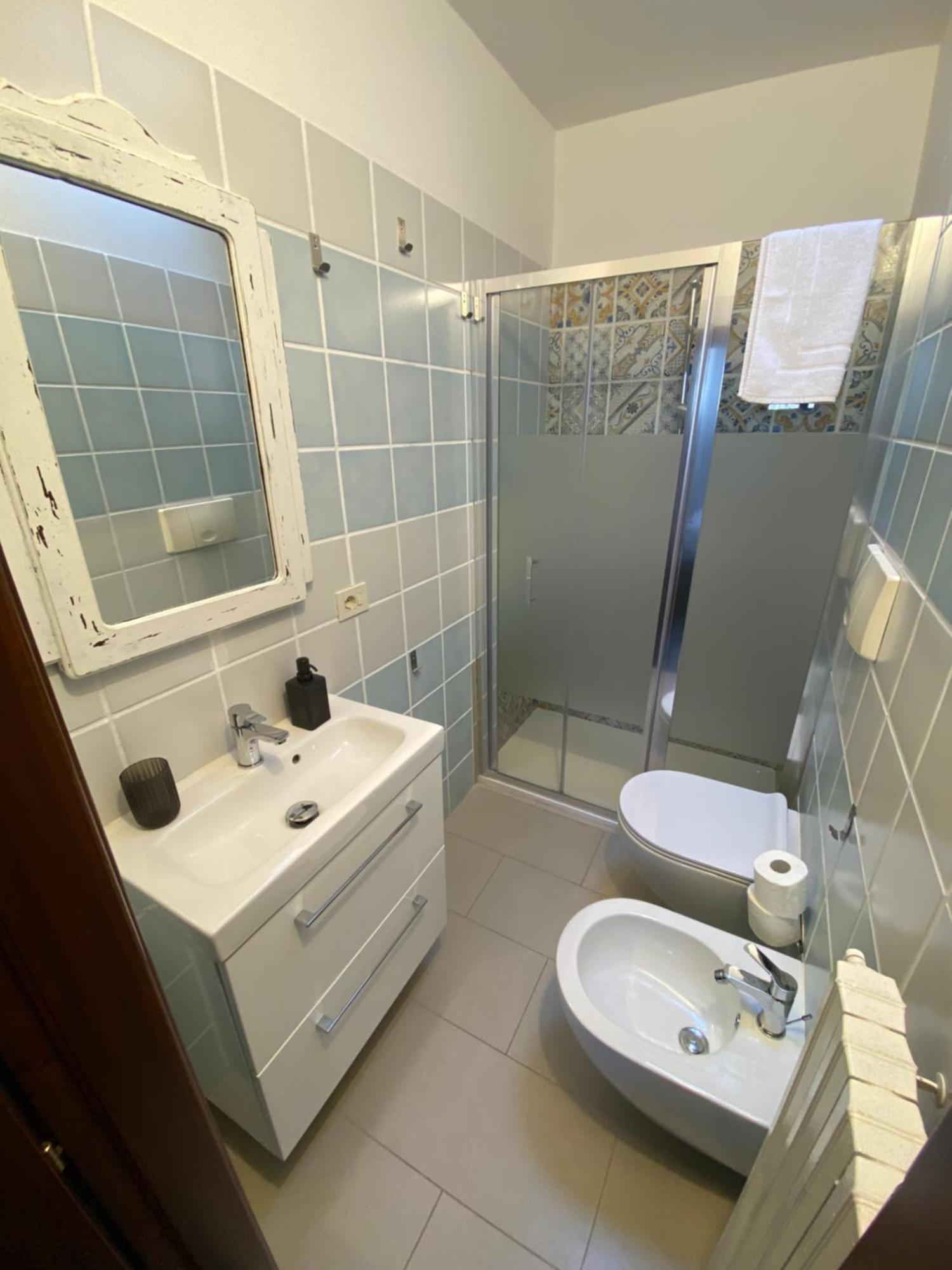 Marea Apartments Полиньяно-а-Маре Экстерьер фото